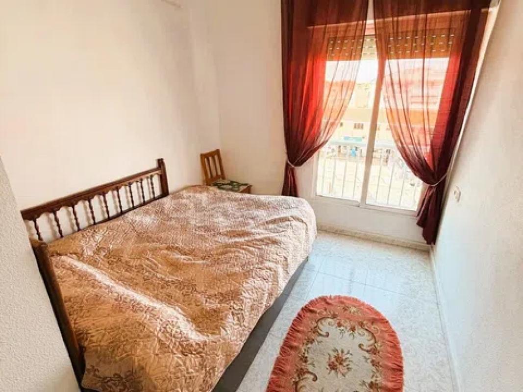 Venta de piso en PATRICIO ZAMMIT, Torrevieja
photo 5