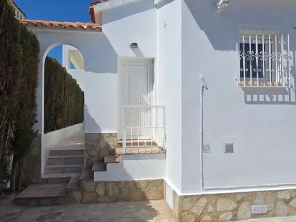 Chalet adosado en Entrador de Merle thumbnail 1