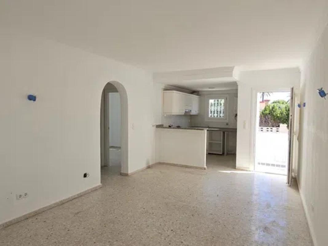 Venta de chalet adosado en  Entrador de Merle , Denia photo 3
