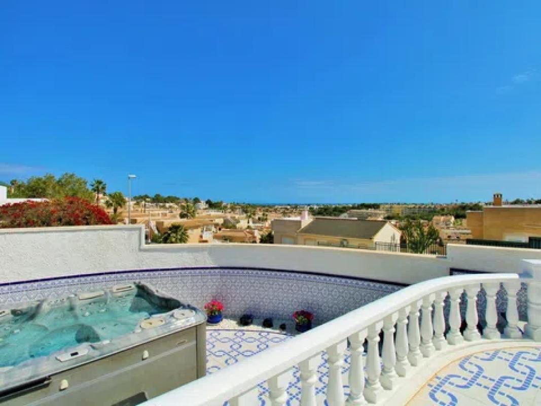 Venta de chalet independiente en Calle Mexico, 6, Orihuela
 photo 5
