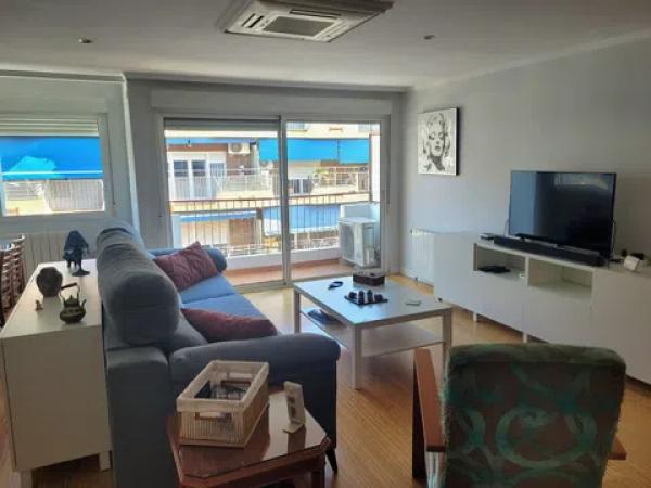 Sale of flat in Isabel La Católica, 14, Alicante
thumbnail 2