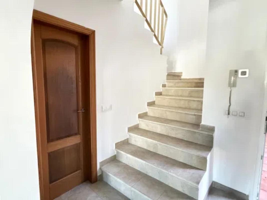 Properties for sale and rent in Spain photo 5