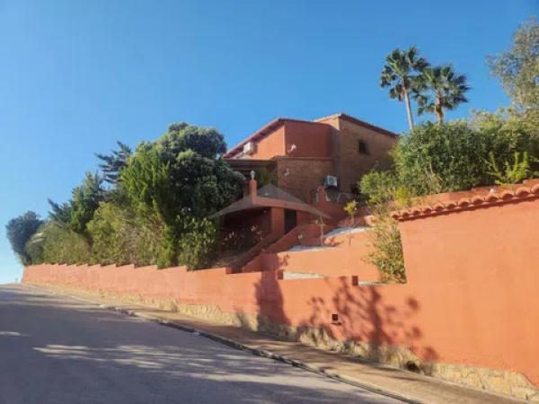 Casa independiente en calle Pp Cds Mar1 Carretera General thumbnail 1