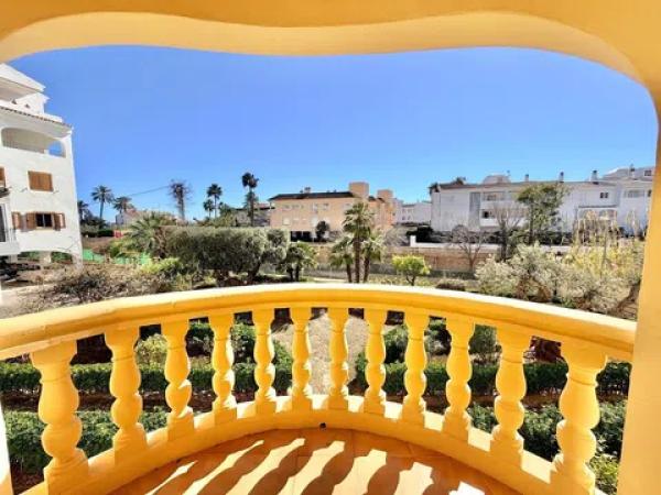 Sale of flat in Puerto, Jávea/Xàbia
thumbnail 1