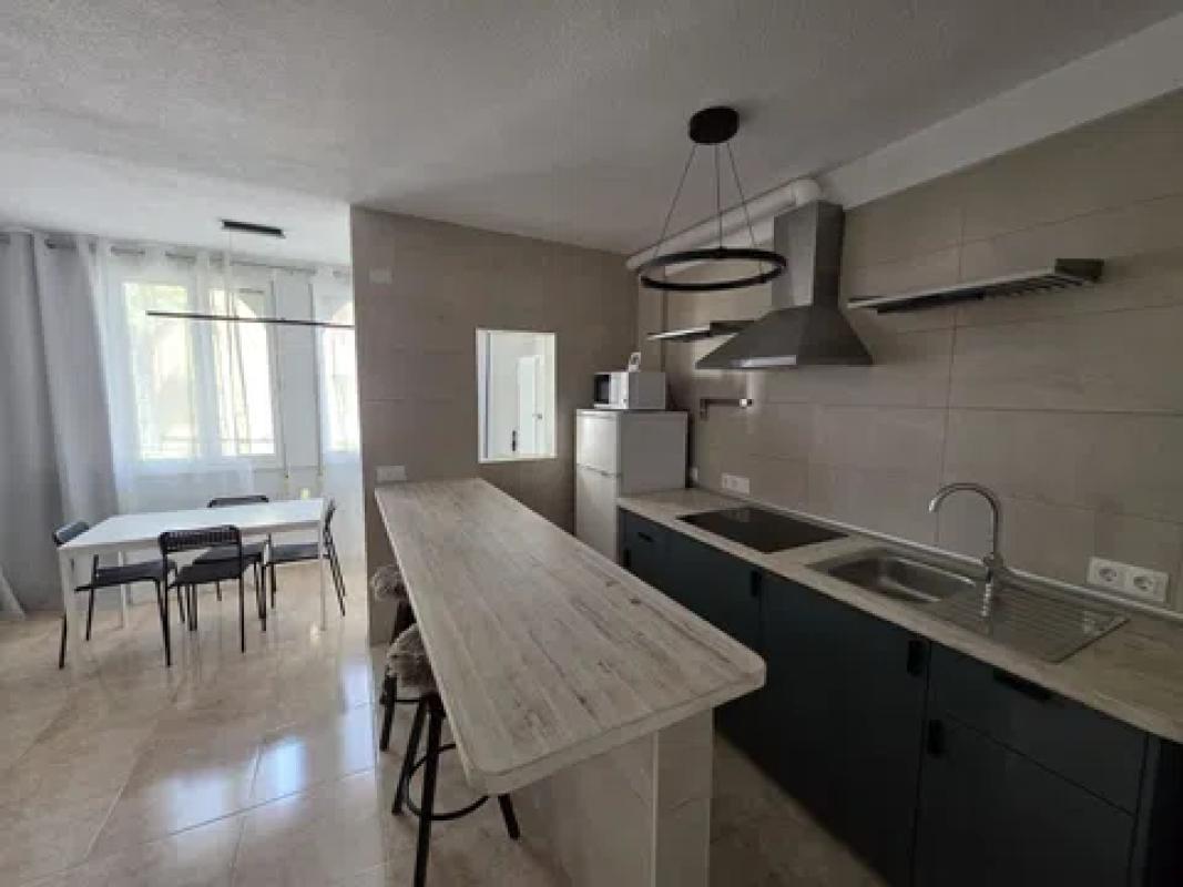 Sale of independent chalet in Avenida del Mediterráneo, 23, Torrevieja
photo 4