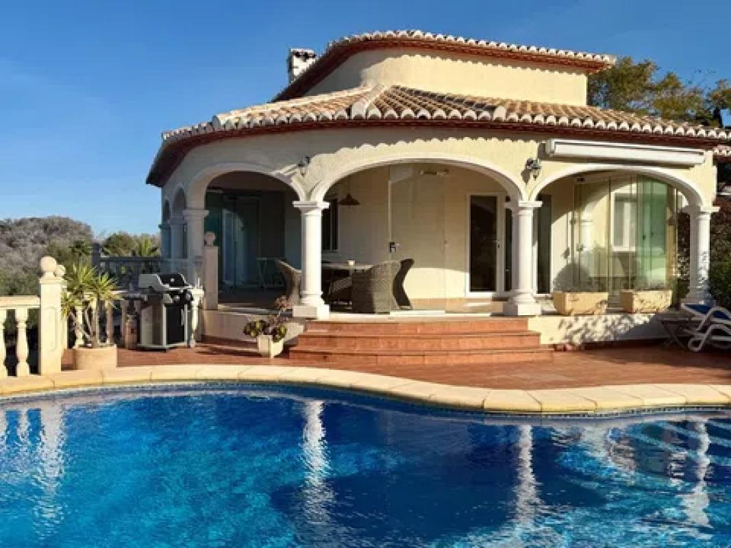 Venta de chalet independiente en Barrio Ensanche-Diputación, Alicante / Alacant
photo 3