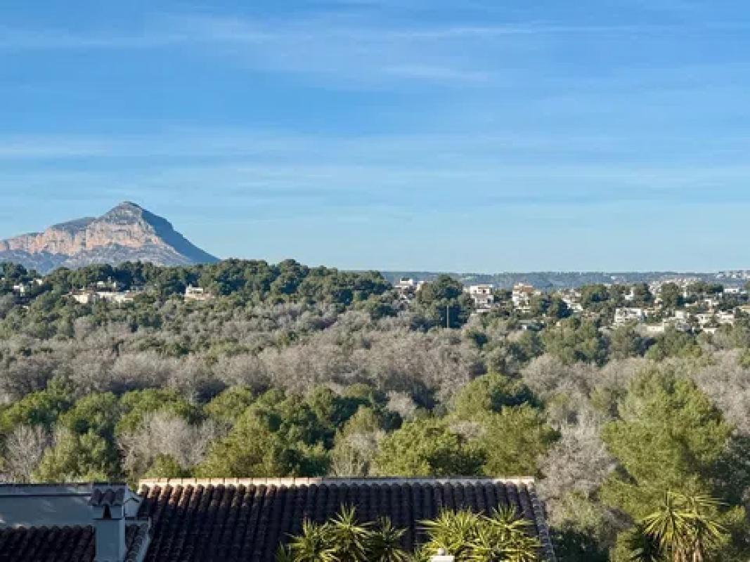 Venta de chalet independiente en Barrio Ensanche-Diputación, Alicante / Alacant
photo 5