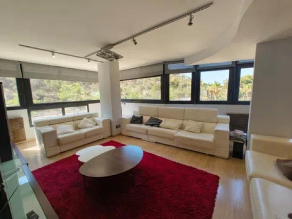 Sale of flat in Calle Madre Teresa de Calcuta, 4, Alicante
photo 1