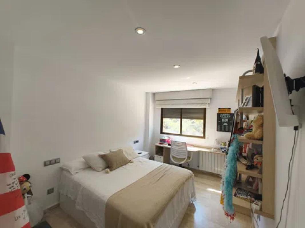 Sale of apartment in Calle Madre Teresa de Calcuta, 4, Alicante
photo 2