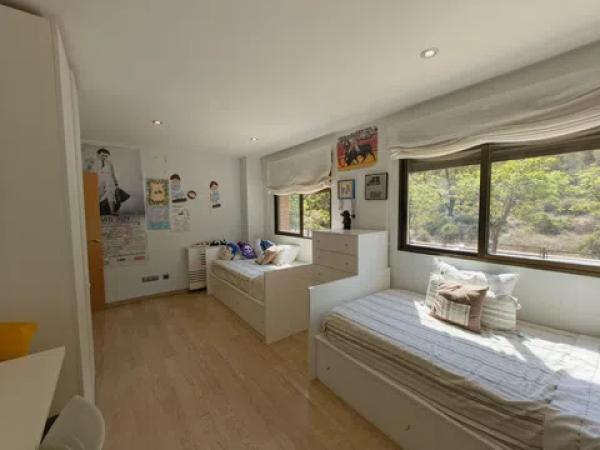 Sale of flat in Calle Madre Teresa de Calcuta, 4, Alicante
thumbnail 2