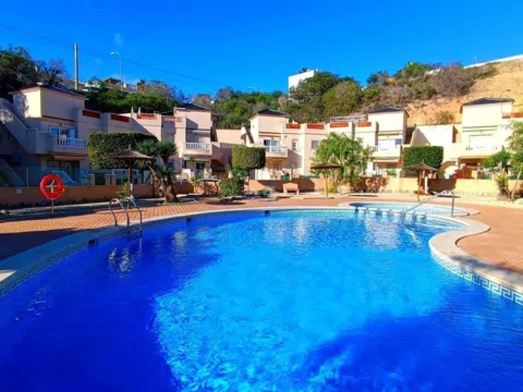 Sale of apartment in Barrio Rojales Hills - Rosa Bungalows, Rojales
photo 1