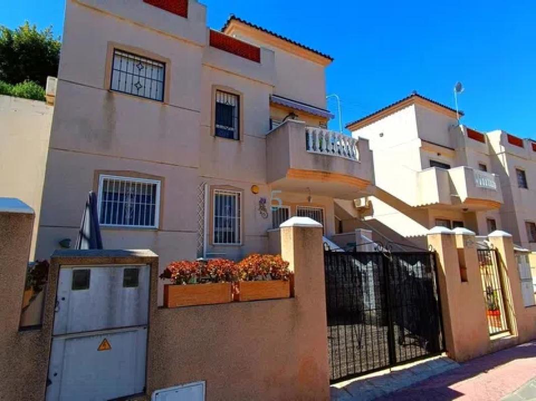 Sale of apartment in Barrio Rojales Hills - Rosa Bungalows, Rojales
photo 4