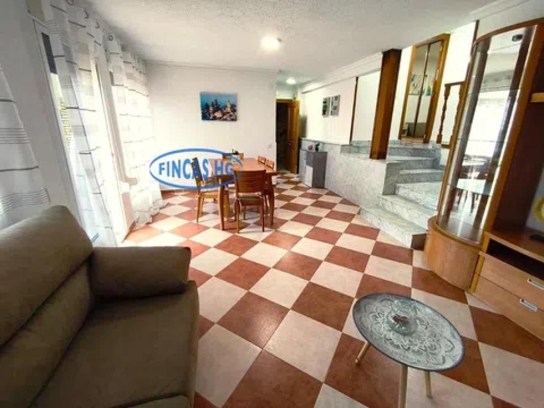 Venta de piso en Barrio Ciudad Elegida, Alicante / Alacant
photo 3