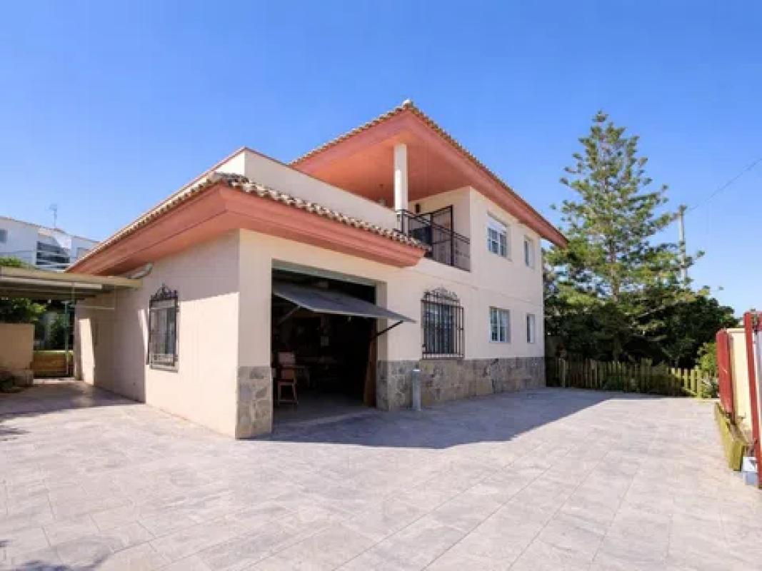Sale of independent chalet in Calle Pegas, Alfaz del Pi
photo 4
