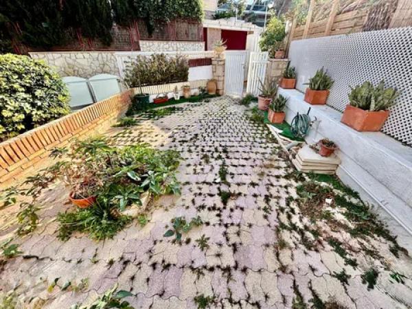 Chalet adosado en calle del Nudo thumbnail 2