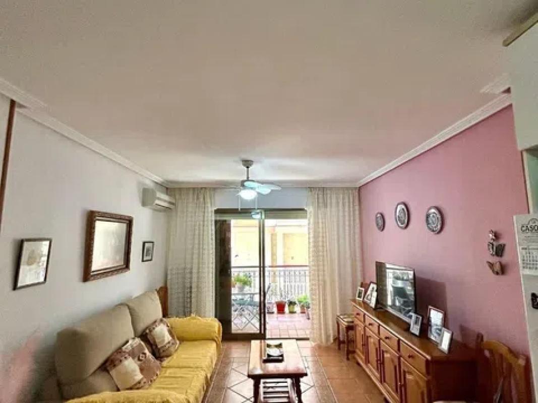 Venta de piso en Calle Bergantin, Torrevieja
 photo 2