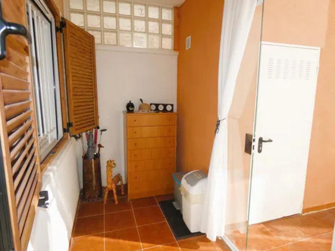 Venta de chalet adosado en  Calle Pino Piñonero, 9 , Orihuela photo 5