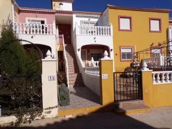 Sprzedaż mieszkania w Barrio Campoamor, Orihuela
thumbnail 1