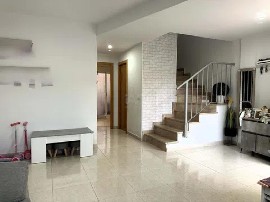 Недвижимость на продажу и в аренду в Испании photo 5