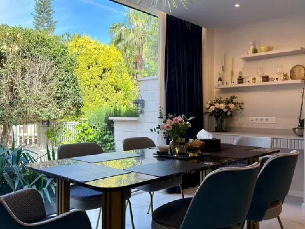 Venta de chalet independiente en Avenida San Sebastián, 5708102, Alicante / Alacant
photo 1