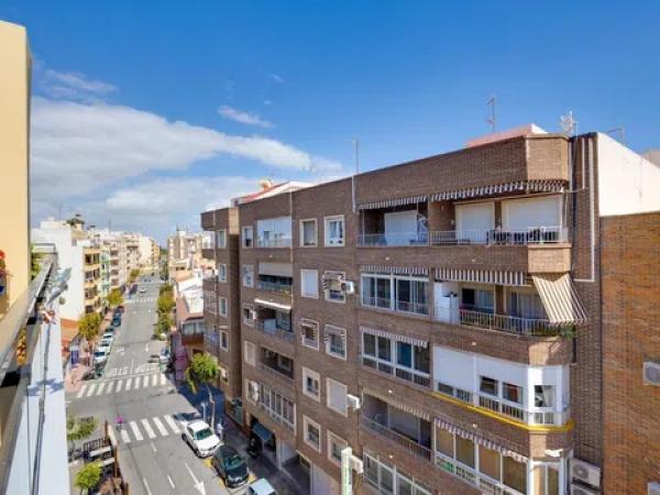 Ático en venta en Calle San Policarpo, 15, Torrevieja thumbnail 2