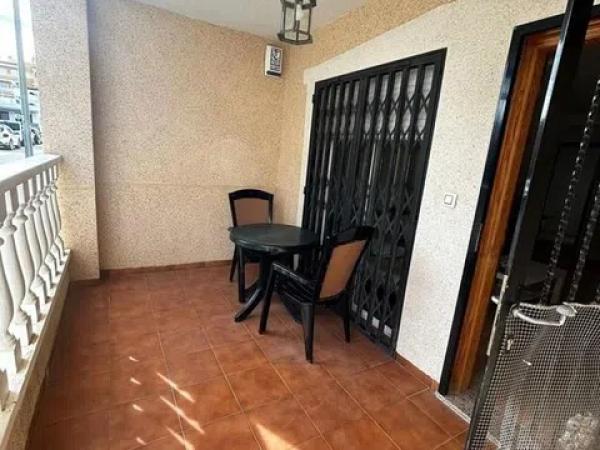 Chalet adosado photo 1