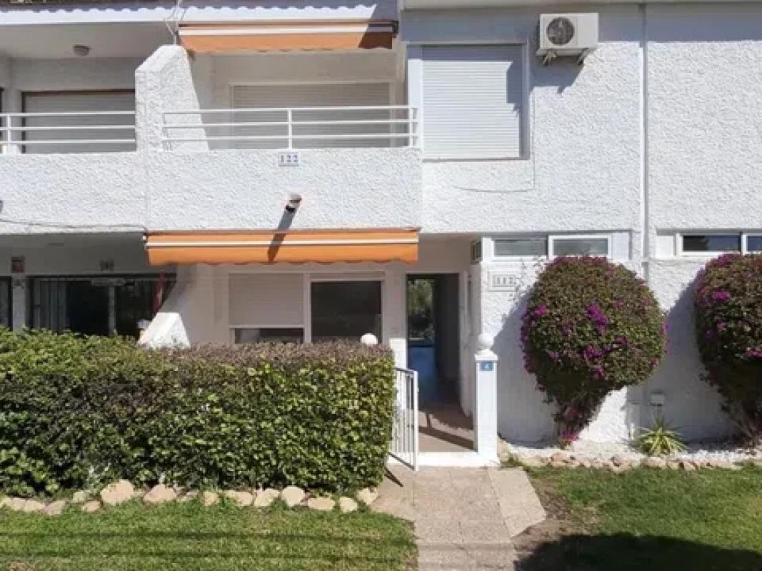 Sale of independent chalet in Barrio Villamartín, Orihuela
 photo 3