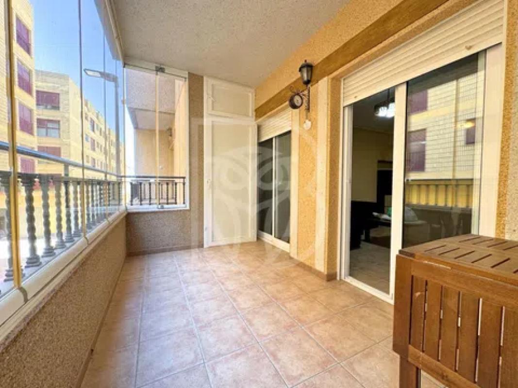 Продажа квартиры на Calle Doctor Gregorio Marañón, Албате́ра
 photo 4