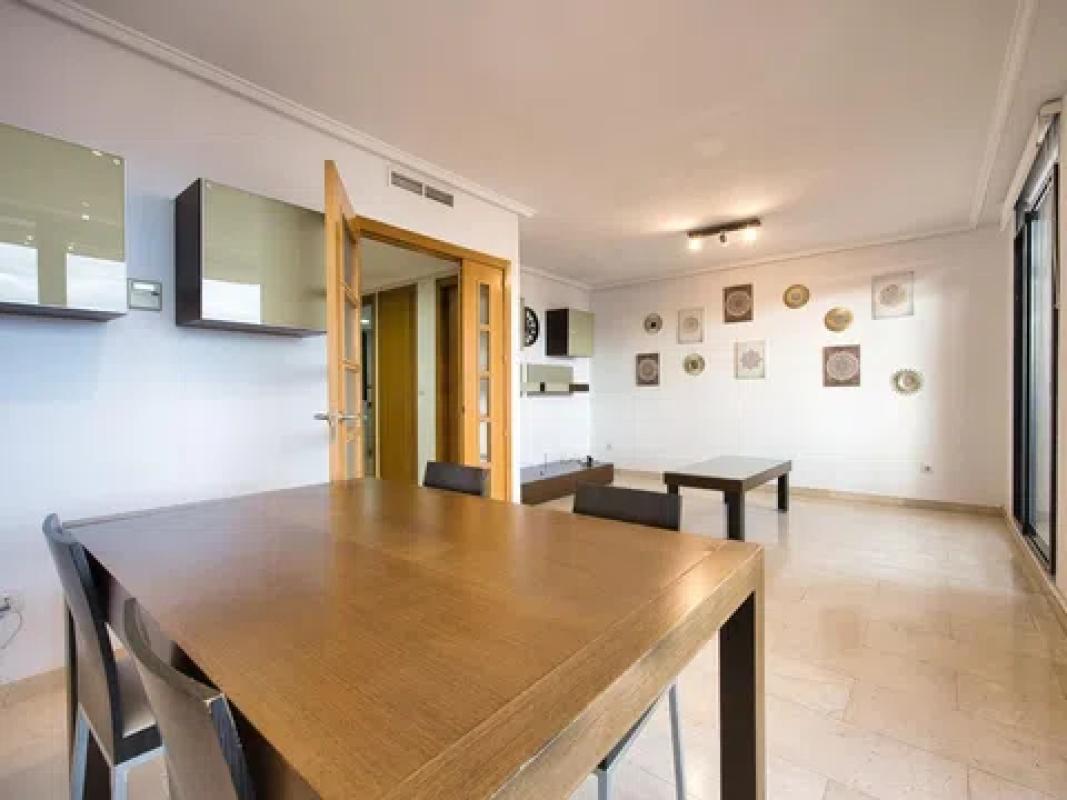 Duplex sale in Avenida Juan Sanchis Candela, Alicante photo 4