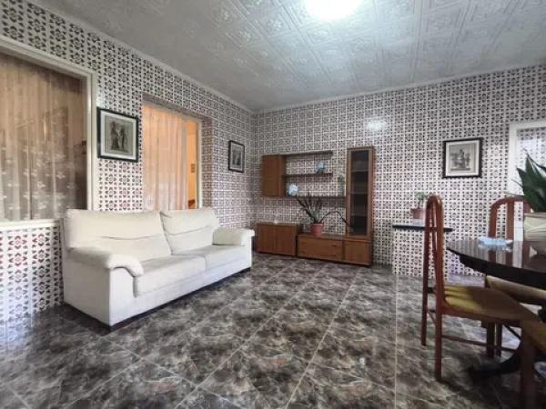 Chalet adosado en calle Madrid s/n photo 4