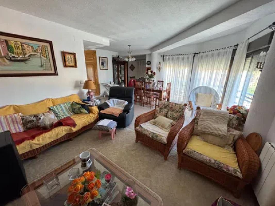 Venta de piso en Barrio San Agustín, Alicante / Alacant
photo 2