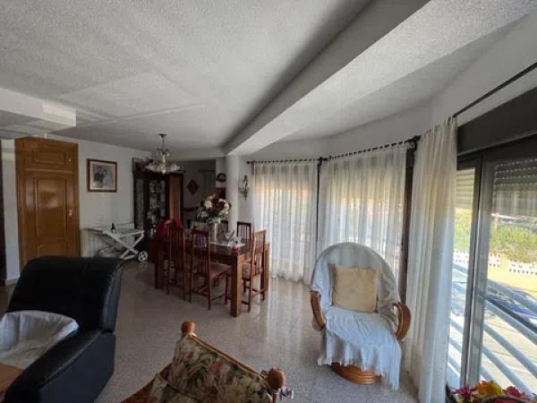Sale of flat in Barrio San Agustín, Alicante
thumbnail 2