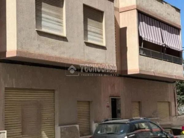 Chalet pareado en calle Ceuta thumbnail 2