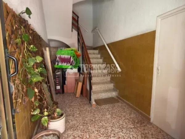 Chalet pareado en calle Ceuta photo 4