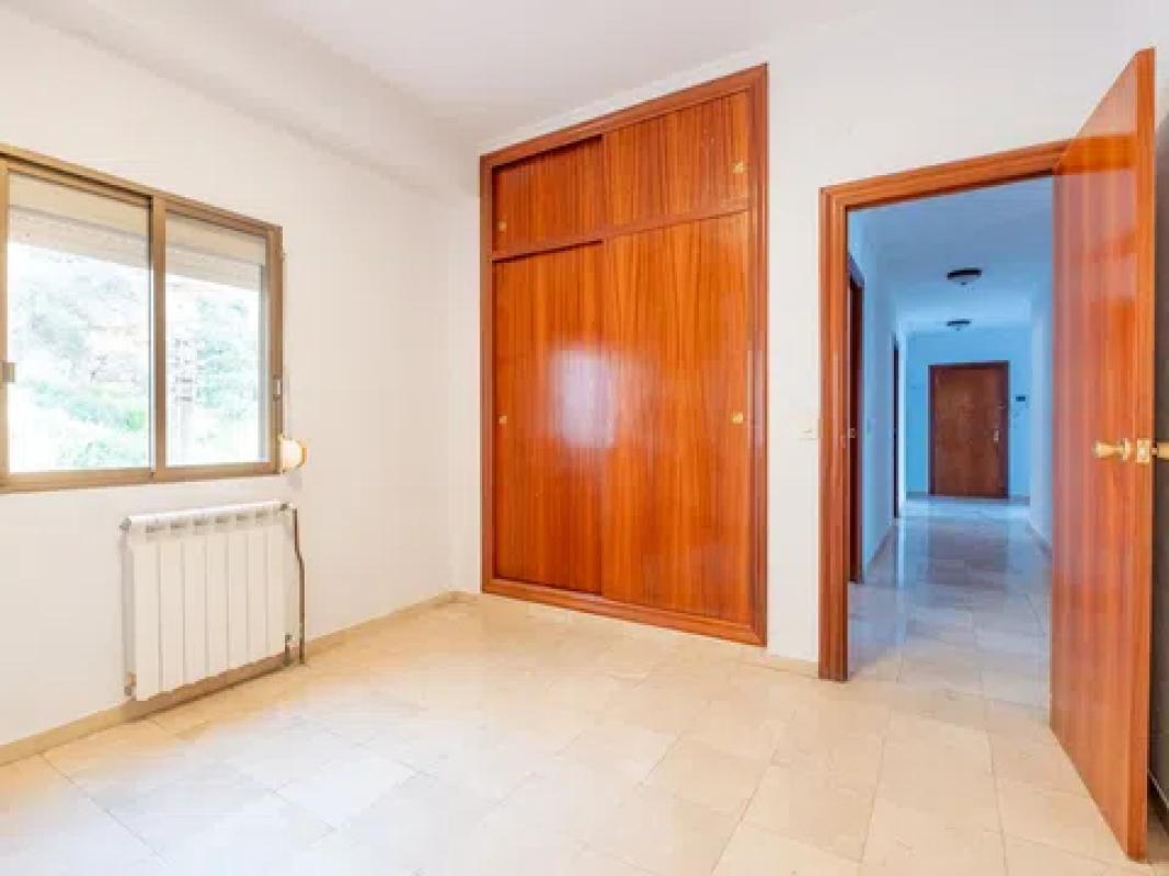 Venta de piso en Calle de la Virgen del Socorro, Alicante / Alacant
photo 1