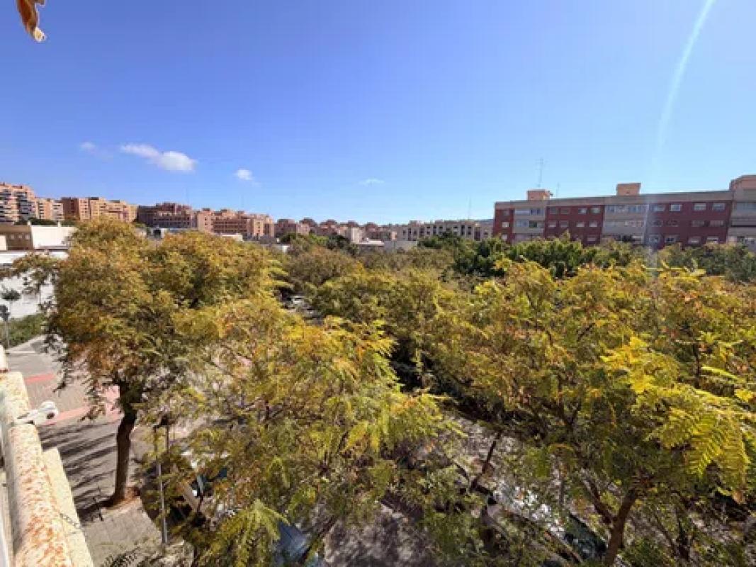 Venta de piso en Calle Bailarín José Espadero, 16, Alicante / Alacant
 photo 5