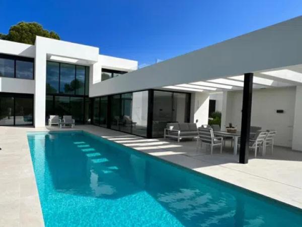Chalet adosado thumbnail 1