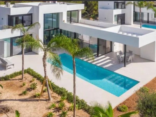 Chalet adosado thumbnail 2