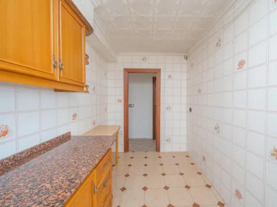 Venta de piso en Calle Santo Domingo de Guzmán, Elda
 photo 2