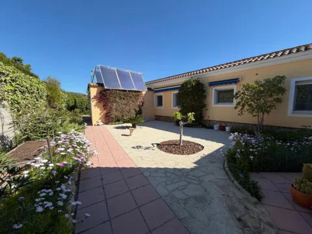 Продажа отдельного шале в Calle Serra de L'Aljaiat, 55 D, Ла Нусия photo 5