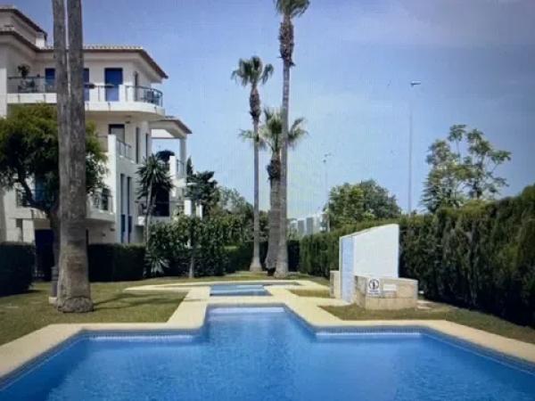 Sprzedaż mieszkania w Barrio Les Bassetes-El Marjal, Dénia
photo 1
