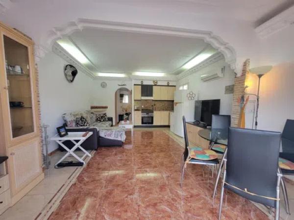 Chalet adosado photo 3