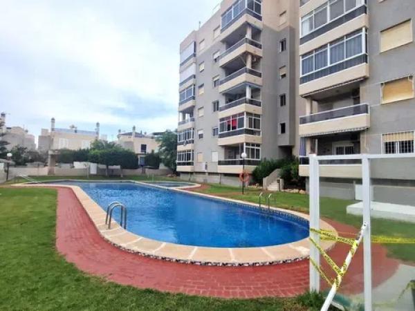 Chalet adosado photo 2