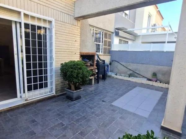 Chalet adosado photo 3
