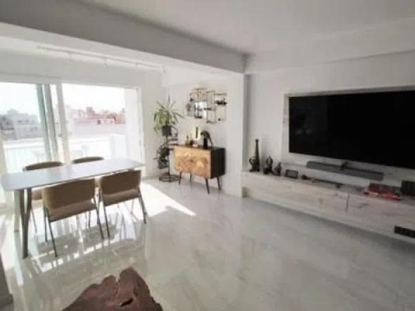 Sale of flat in Calle Ramón Gallud s/n, Torrevieja
 photo 3