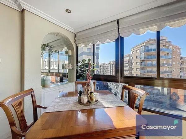 Sale of flat in Avenida Maisonnave, 31, Alicante
thumbnail 2