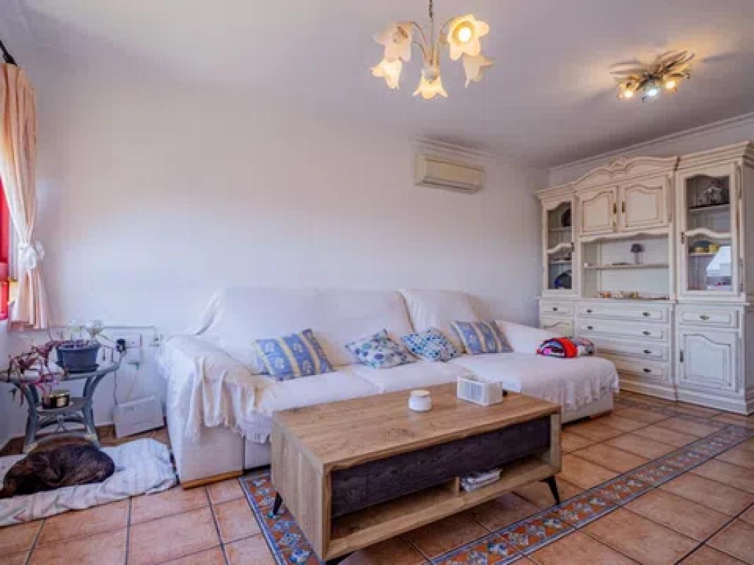 Продажа квартиры на Barrio Zona Sierra Helada, Бенидорм
photo 2