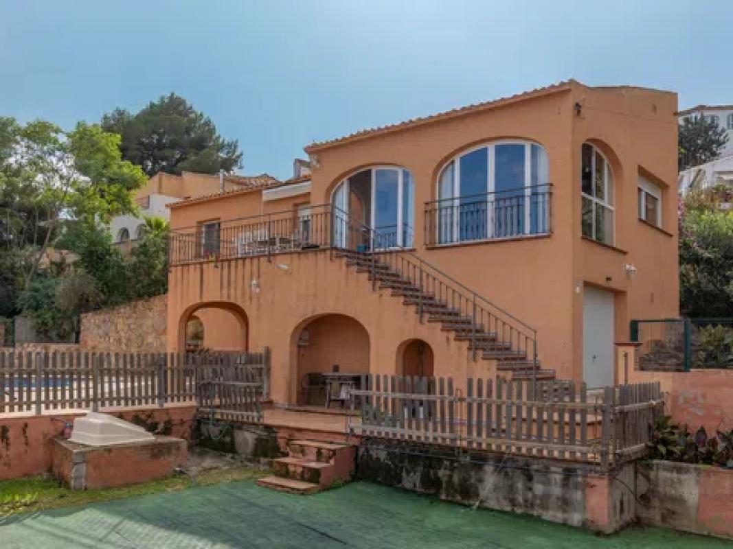 Sale of independent chalet in Calle José Caballero, 2, Jávea/Xàbia
photo 1
