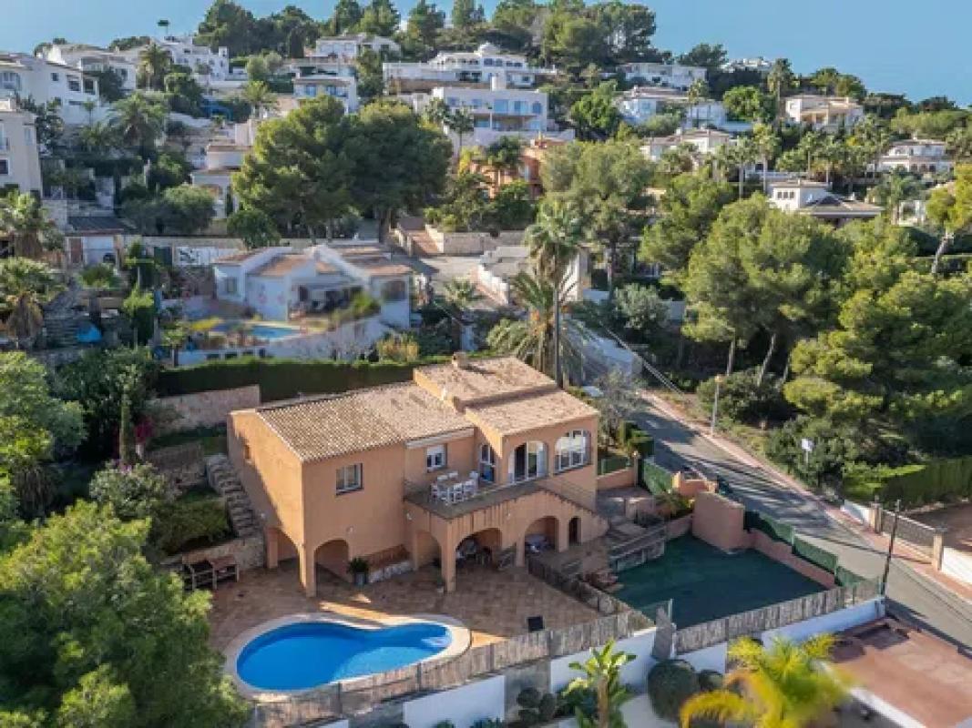 Sale of independent chalet in Calle José Caballero, 2, Jávea/Xàbia
photo 2