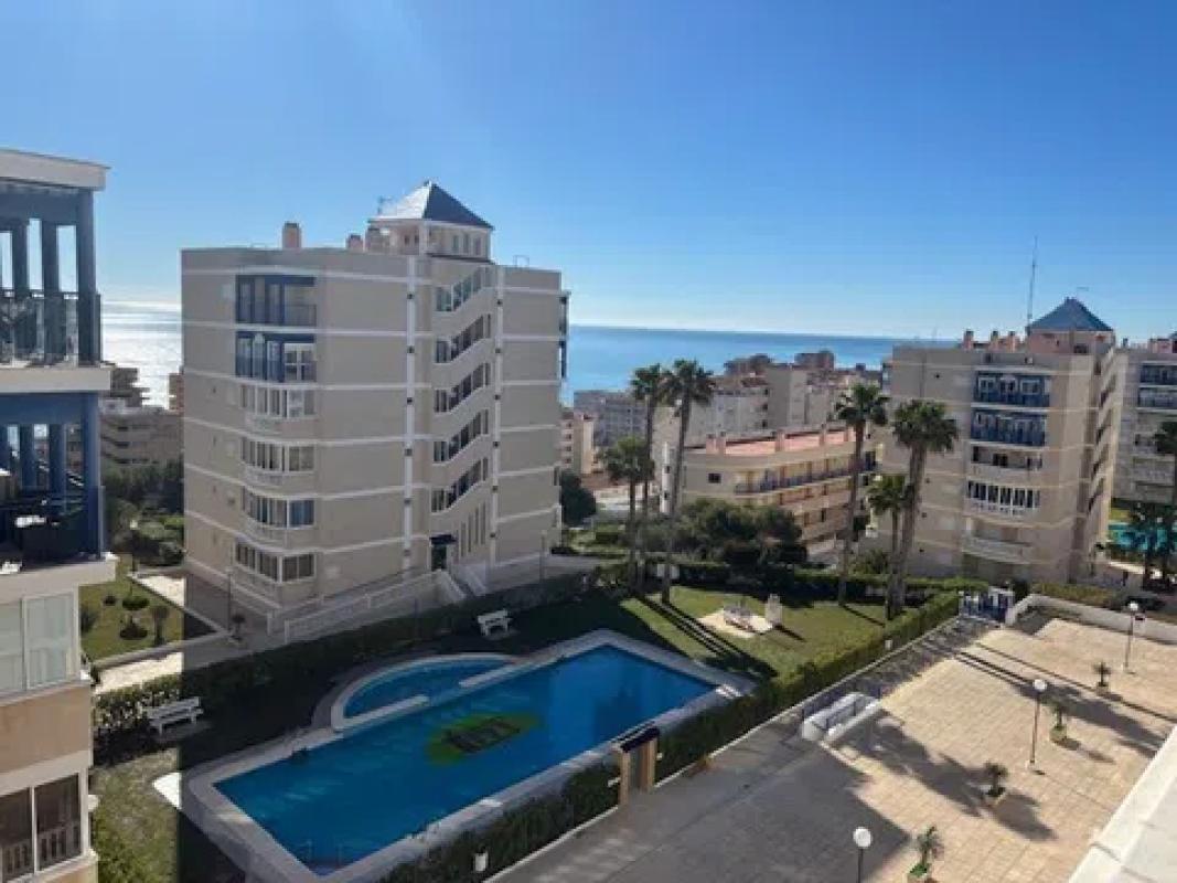 Venta de piso en Avenida Costa Blanca, 21, Elche / Elx
 photo 2